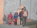 भारतबाट स्वेदश फर्किने नेपाली भन्छन् : ‘रोजगारी सिर्जना गर्नेलाई मत’